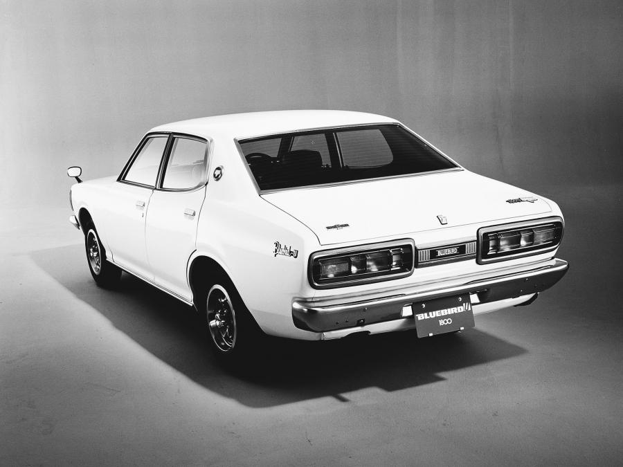  Datsun Bluebird U Sedan 1973 года  (фото 2 из 4)